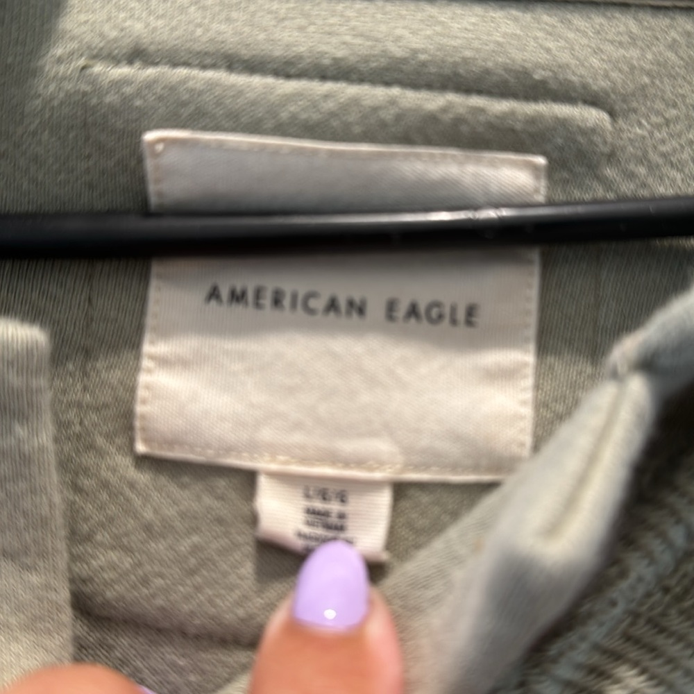 AE sweatshirt - Picture 3 of 4